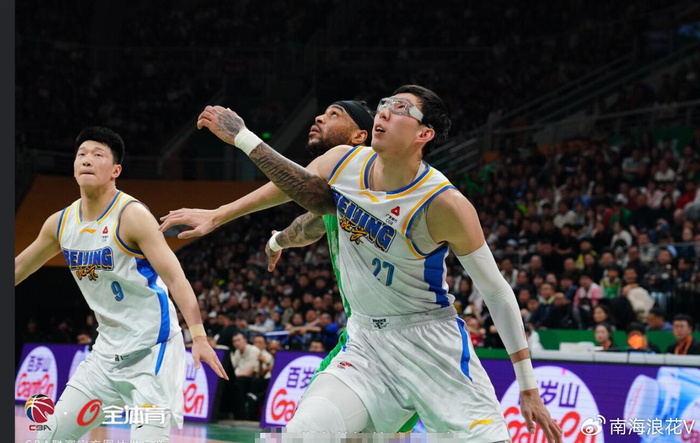 北京队15分逆转取胜 球迷却给未上场杰曼开会