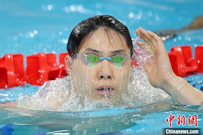 新晋蛙王覃海洋亮相成都大运会赛场引欢呼