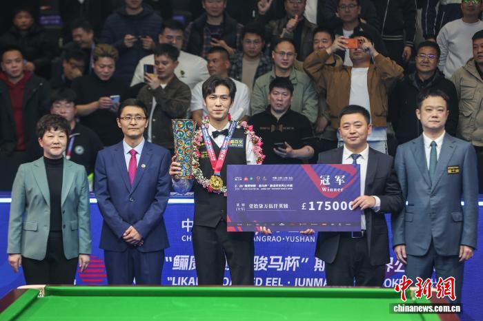 泰国球手塔猜亚·乌努力克奥沙利文夺斯诺克世锦