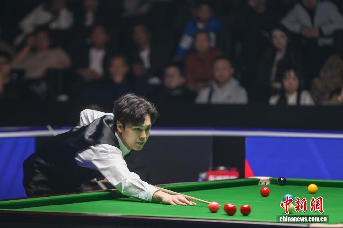 泰国球手塔猜亚·乌努力克奥沙利文夺斯诺克世锦