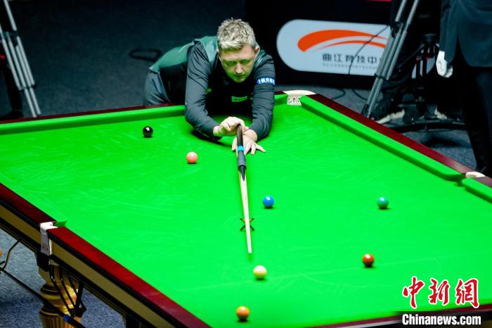 西安世界斯诺克大奖赛收杆：凯伦·威尔逊以10