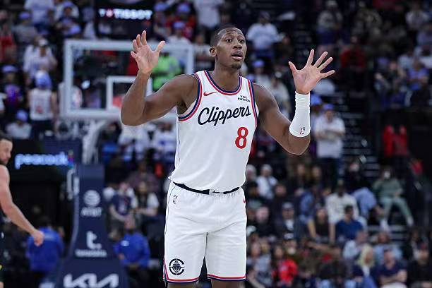 快船力克勇士结束两连败 附加赛迎勇士挑战